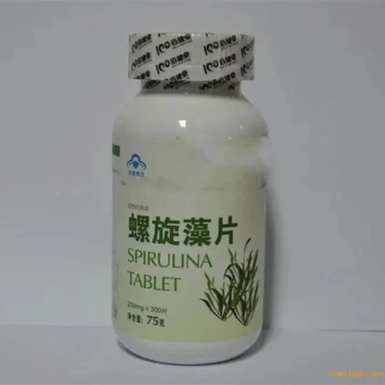 spirulina capsules